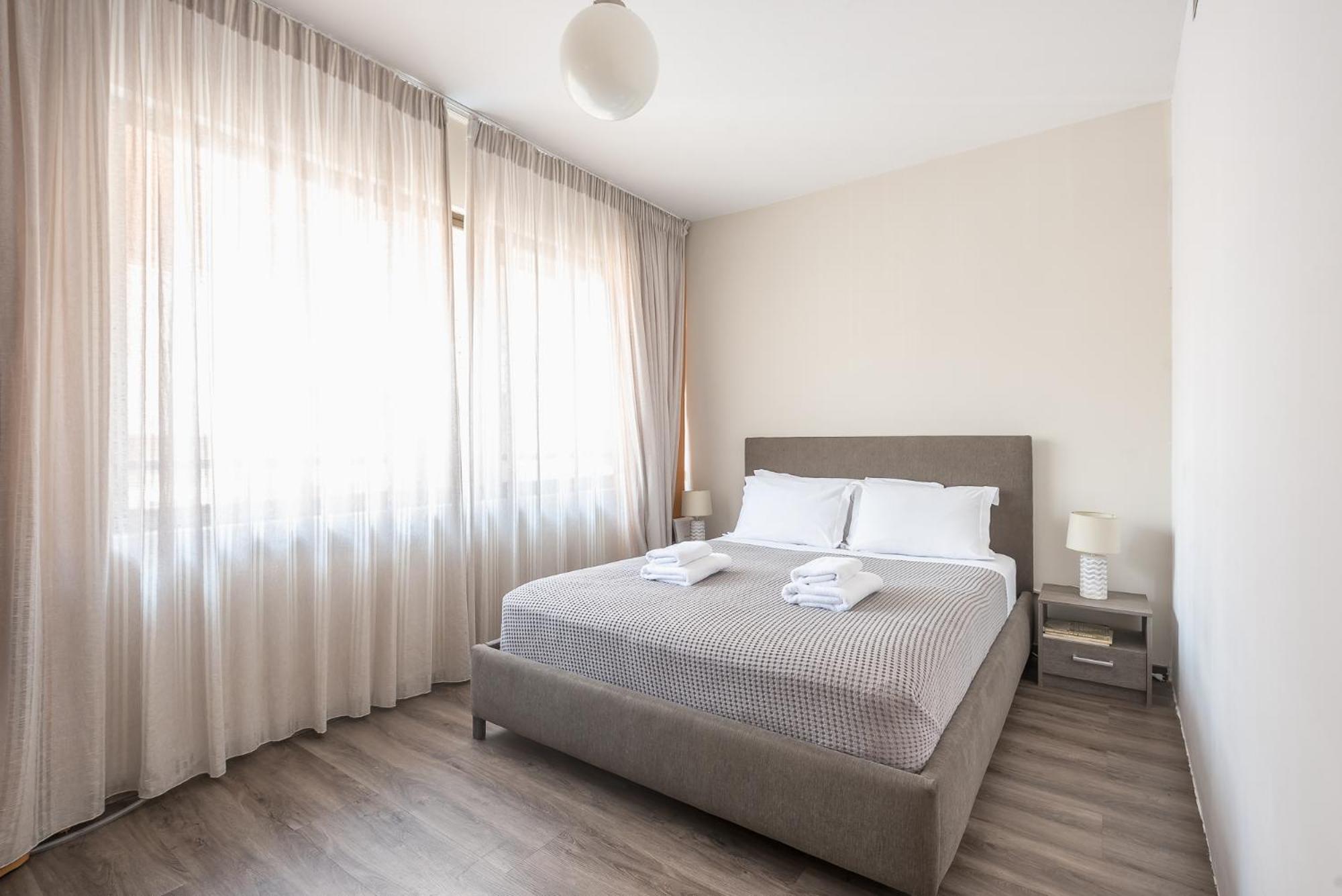 Apartment Steps From Historic Center Plaka Athens Luaran gambar